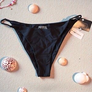 Superdown Arianna Black Bikini Bottom NWT Size M